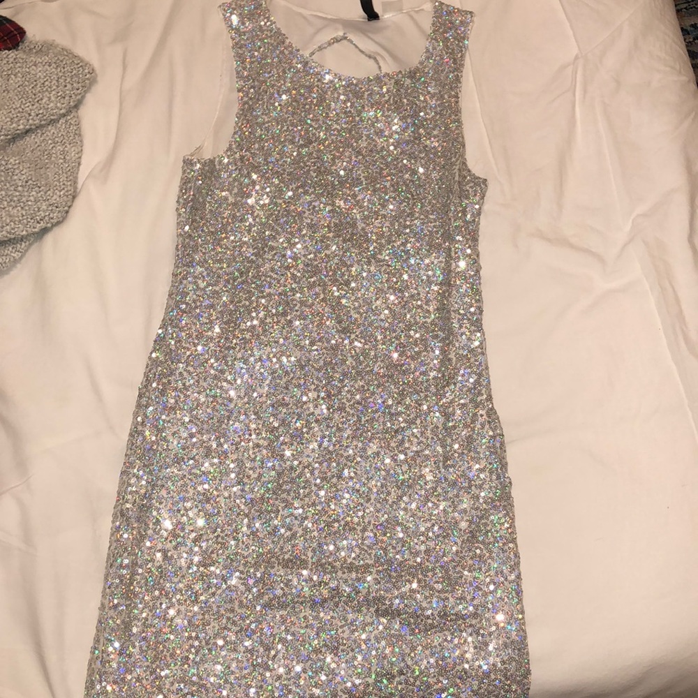 h and m silver sequin dress